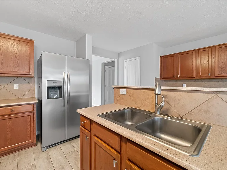 20610 Moonrise River Ln — Photo 24