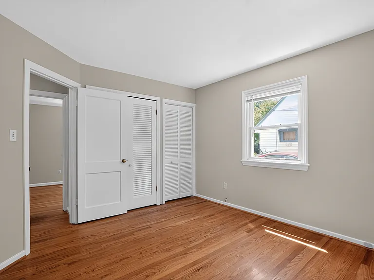 6410 Cavalier Dr — Photo 12