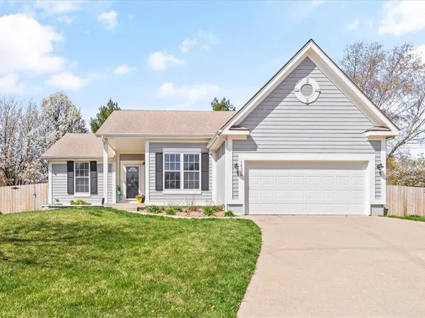 14538 S Constance St, Olathe, KS 66062