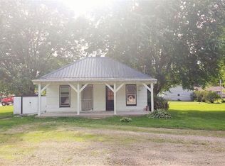 105 Ford St, Shellsburg, IA 52332