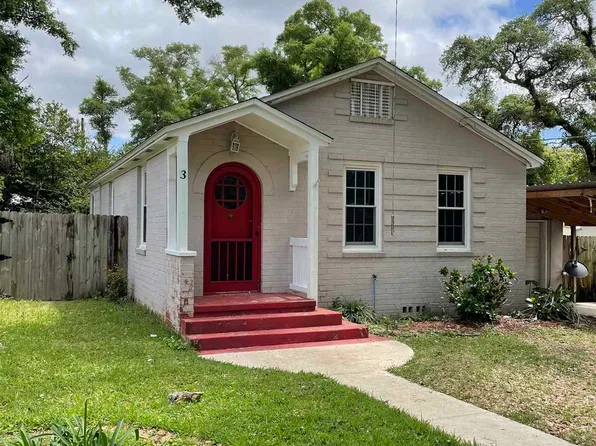 3 Keys Ct, Pensacola, FL 32505