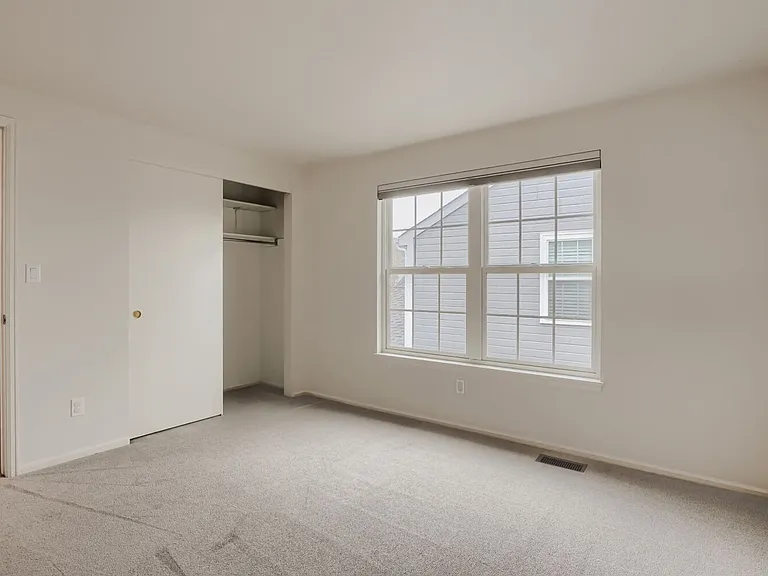 5648 S Iris Way — Photo 16