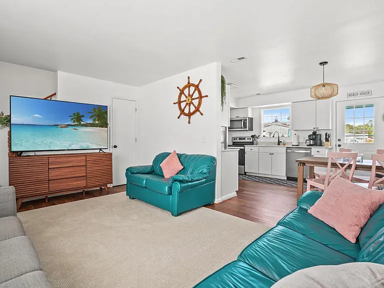 spacious living room with plenty of seating!