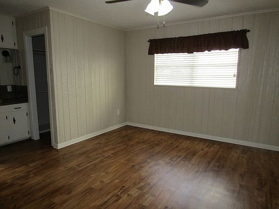5th image of 1516 Gulf Ave