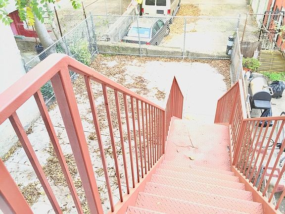 5th image of 535 Kingston Ave #2B
