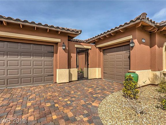 3rd image of 269 Lindura Ct