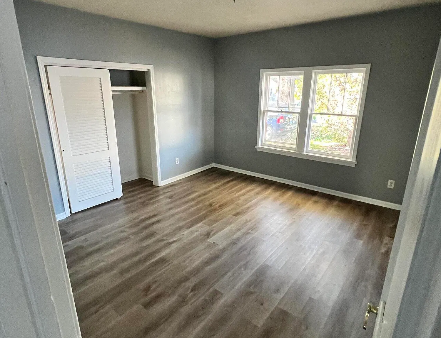 2 bed, 1.0 bath, 950 sqft, $850 — Photo 3