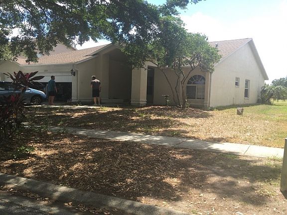 2nd image of 11213 Longbrooke Dr