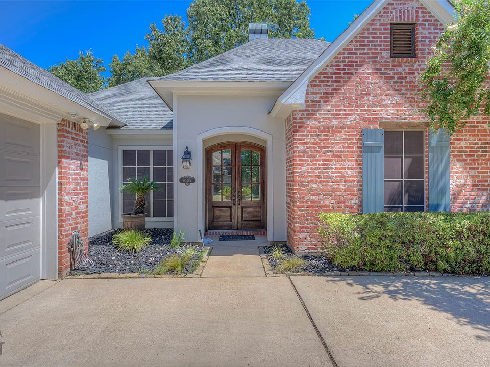 1st image of 10489 Plum Creek Dr