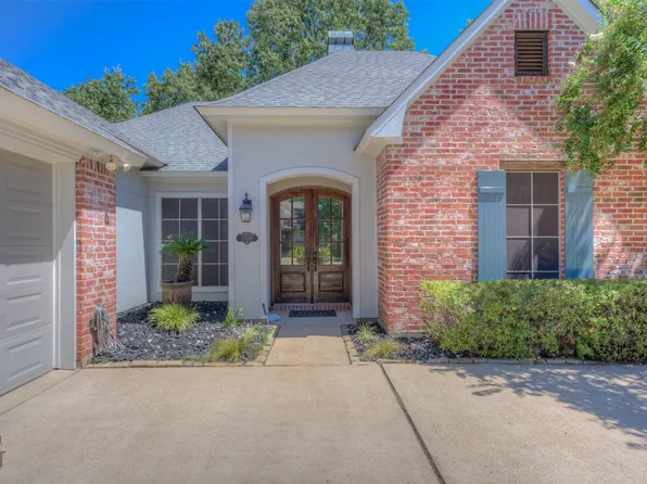10489 Plum Creek Dr, Shreveport, LA 71106