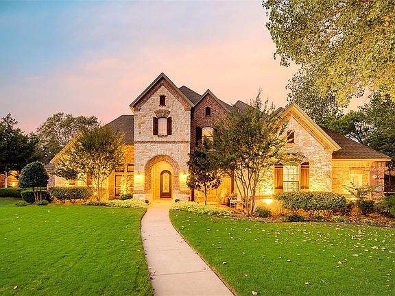 2nd image of 1809 Wood Dale Cir