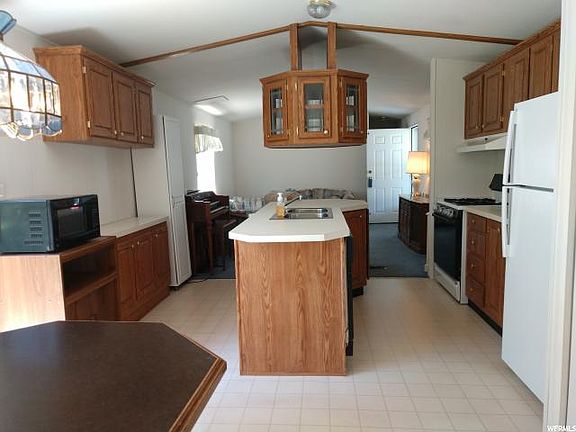 5th image of 117 W Blisswood Cir