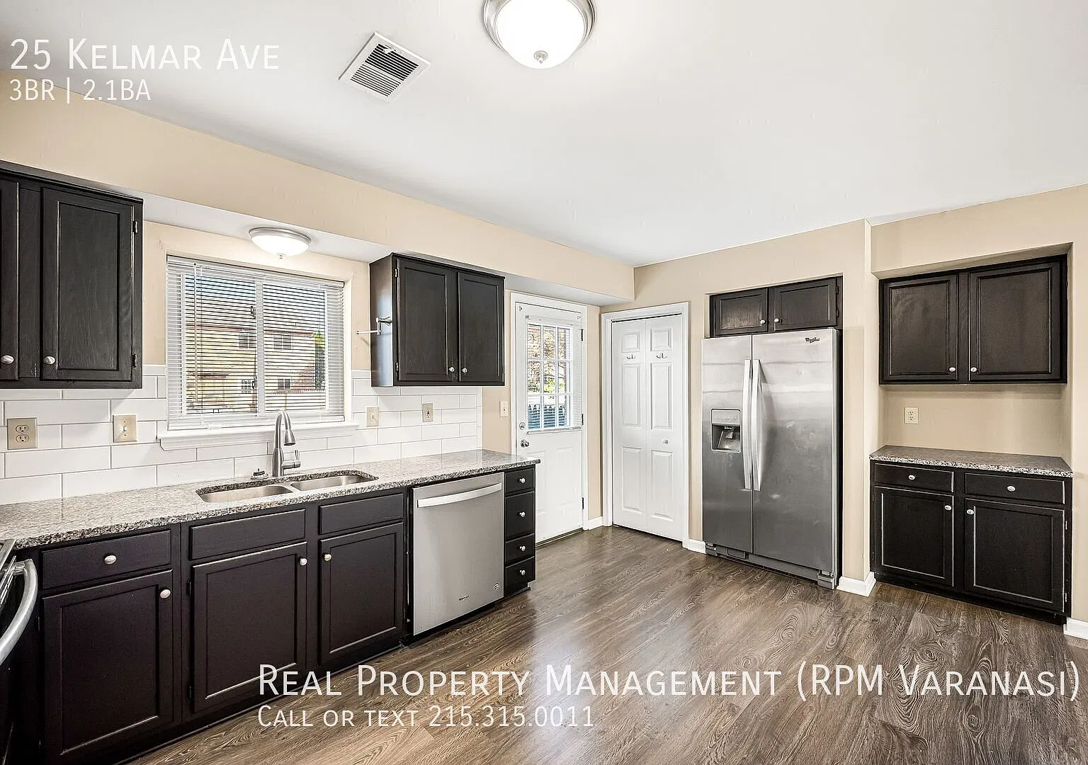 Beautifully Updated Malvern Townhome Finished Basement & Move-In Ready! — Photo 1