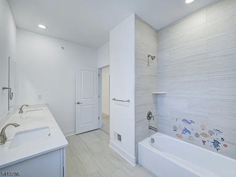 67 Veterans Way — Photo 25