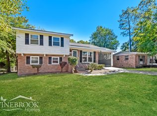 3620 Lee Hills Dr, Columbia, SC 29209