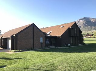 304 W Willow Way, Pleasant View, UT 84414