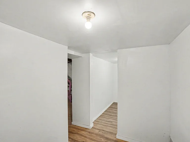 1045 Flemington St #1045 — Photo 20