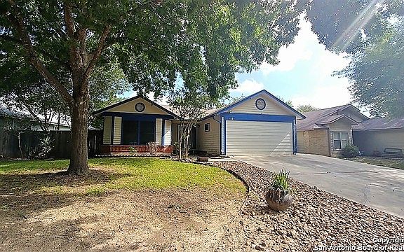 2nd image of 9923 Sugarloaf Dr