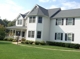 2877 W Lydius St, Schenectady, NY 12303