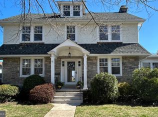 919 Lindale Ave, Drexel Hill, PA 19026