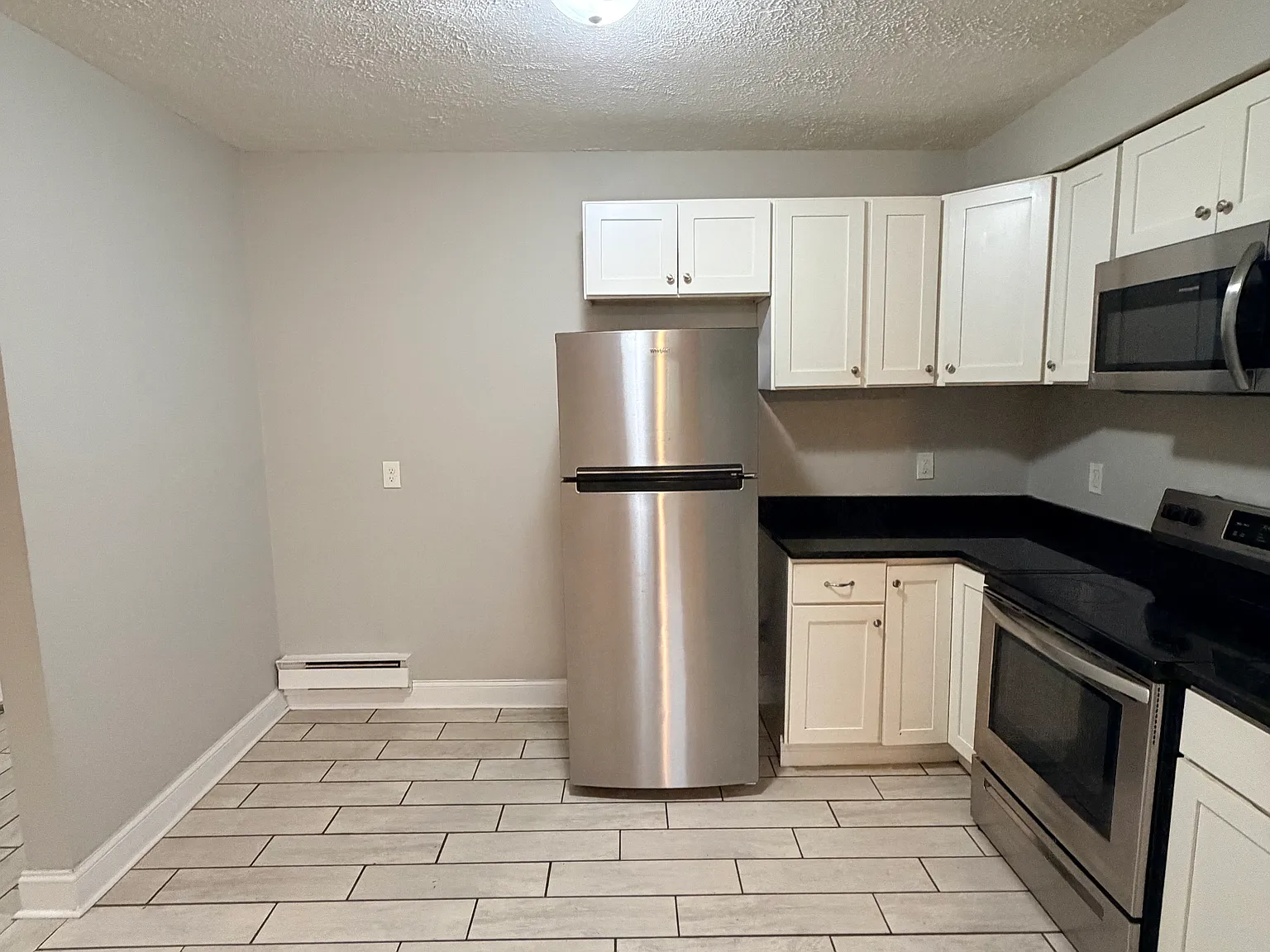 1 bed, 500 sqft, $1,450 — Photo 3