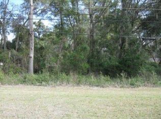 91 Parris Island Gtwy, Beaufort, SC 29906