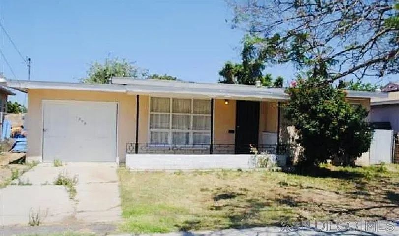1st image of 1208 Earle Dr