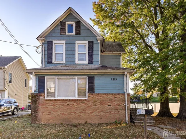 2415 Park Pl, Scotch Plains, NJ 07076
