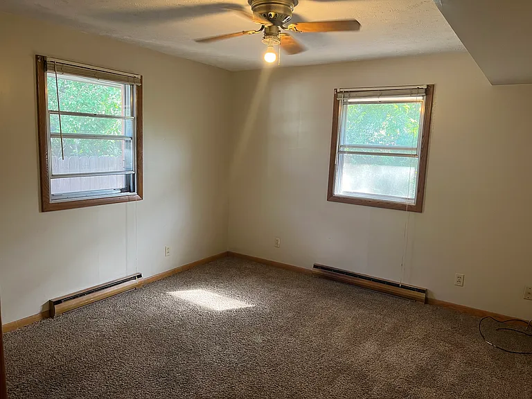 1406 N Severance St #B — Photo 3