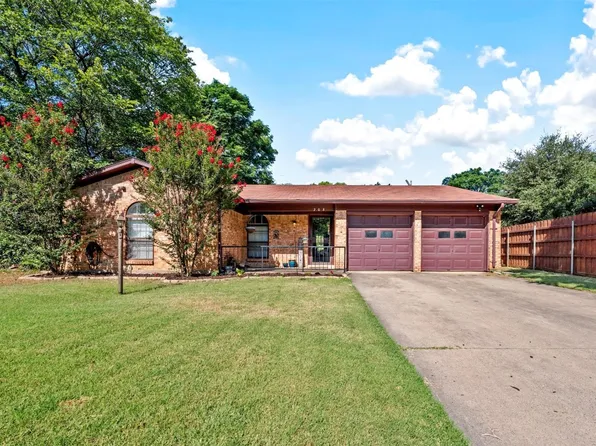 205 Bowles Dr, Hurst, TX 76053