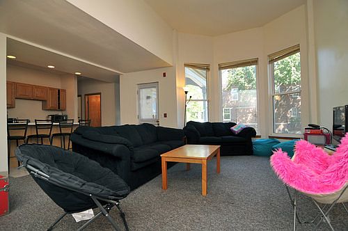 5th image of 104 Langdon St #1290646