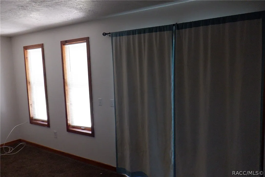 2 bed, 1121 sqft, $1,300 — Photo 4