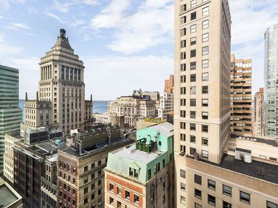 40 Broad St #Ph3a, New York, NY, 10004