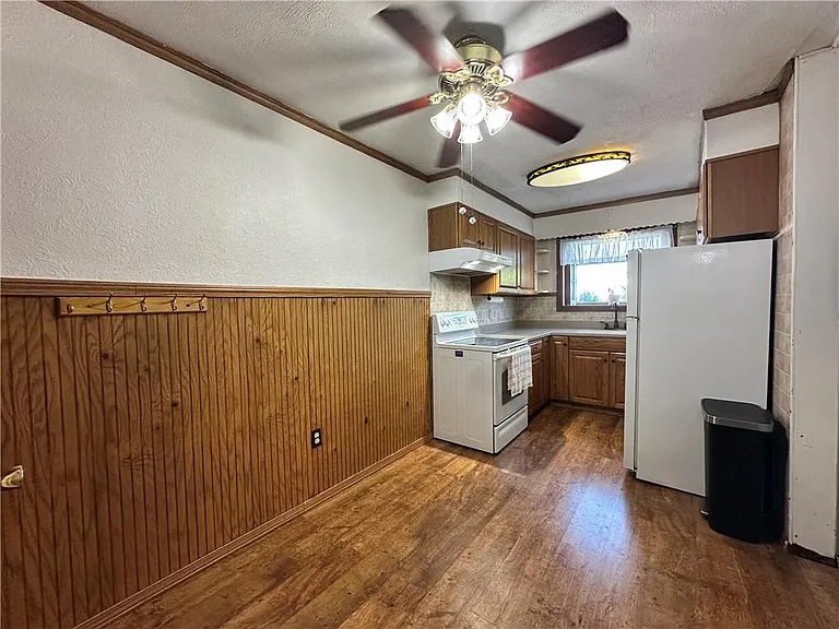 1515 Livingston St — Photo 10