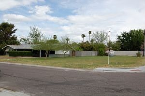 1st image of 1542 E San Juan Ave