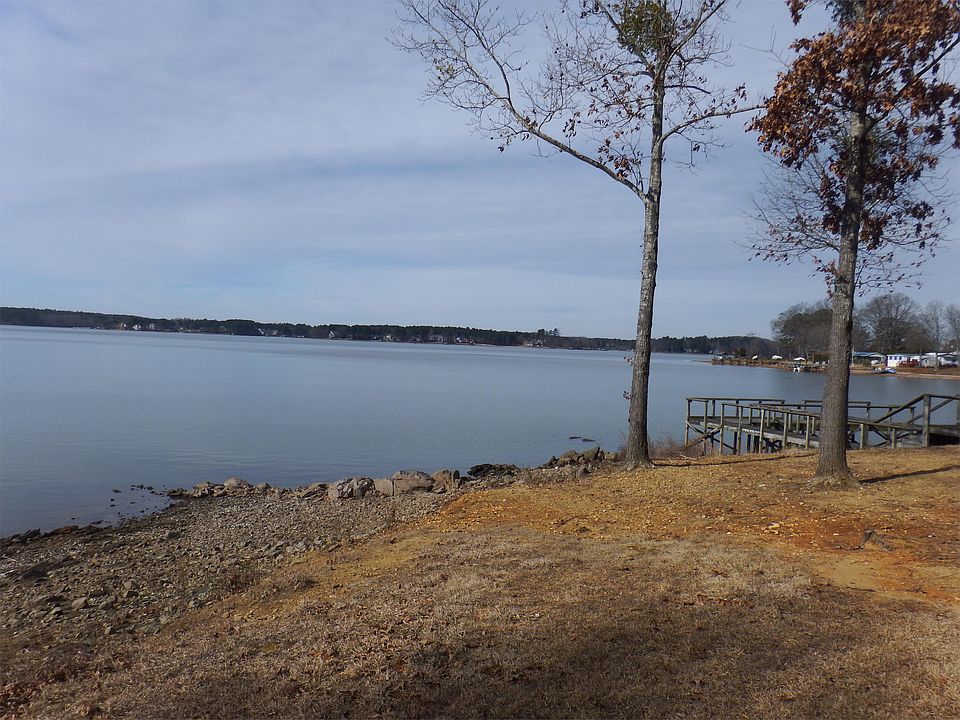 2nd image of 458 Island Ford Rd