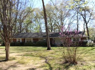 1609 Pineneedle Rd, Montgomery, AL 36106
