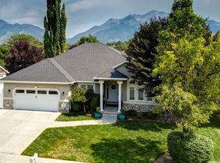 8415 S Stonefield Rd, Sandy, UT 84094