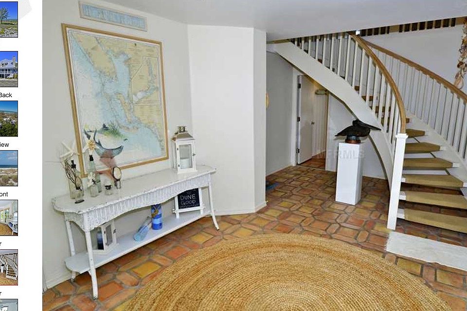 Entrance Foyer