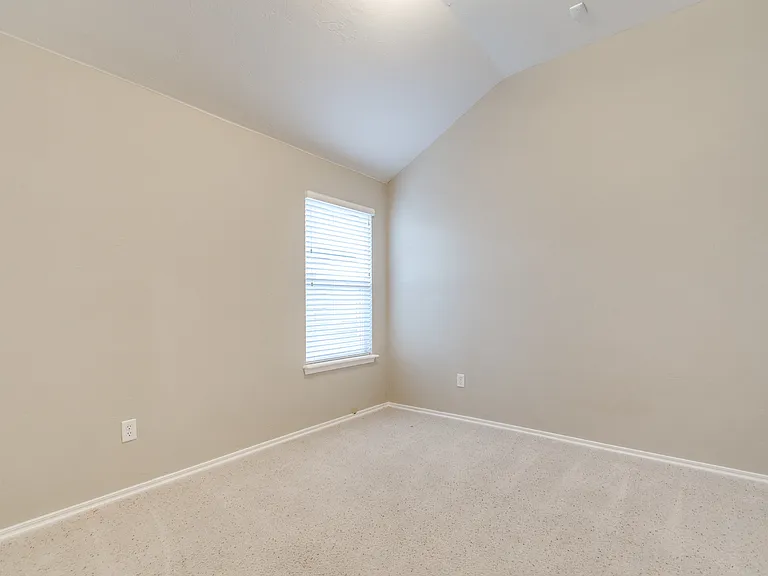 2532 NW 179th Ct — Photo 32