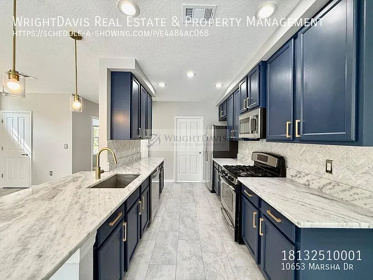 10653 Marsha Dr — Photo 14