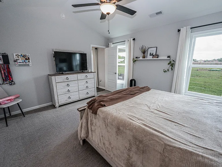 202 Grist Mill Dr — Photo 19