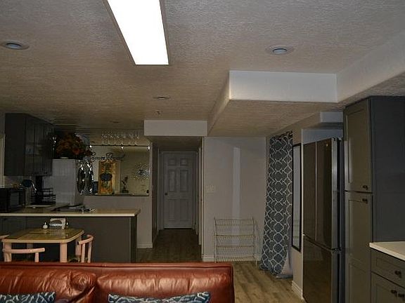 4th image of 11462 S Camden Park Ln