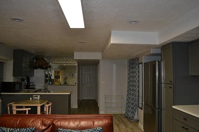 11462 S Camden Park Ln — Photo 4