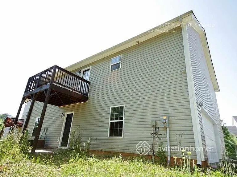 1507 Locomotive Dr NE — Photo 18