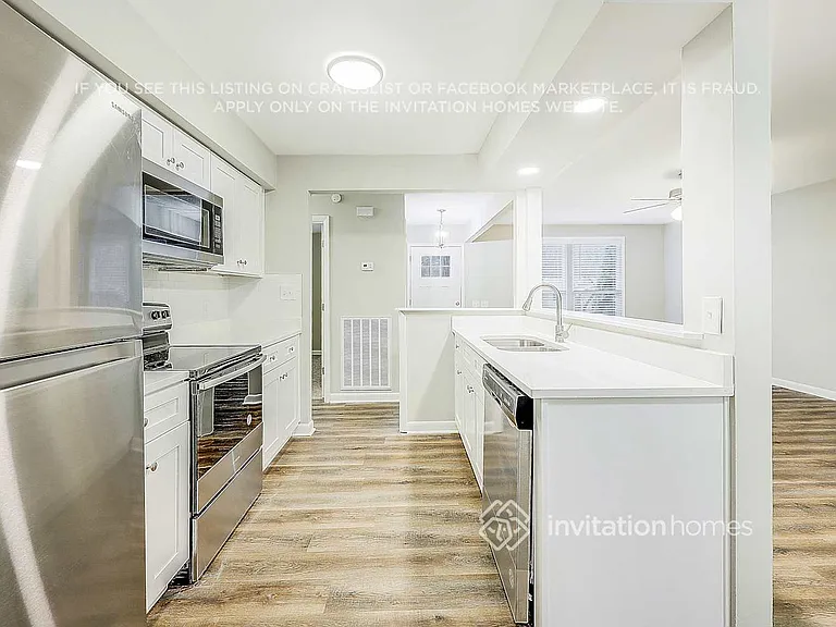 691 Frankfort Dr — Photo 8