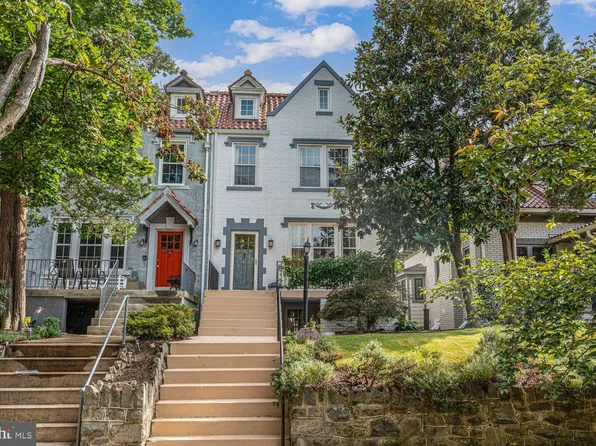 3614 Ordway St NW, Washington, DC 20016