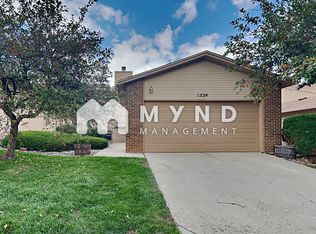 1524 Shane Cir, Colorado Springs, CO 80907