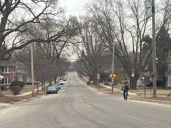 4th image of 667 South St