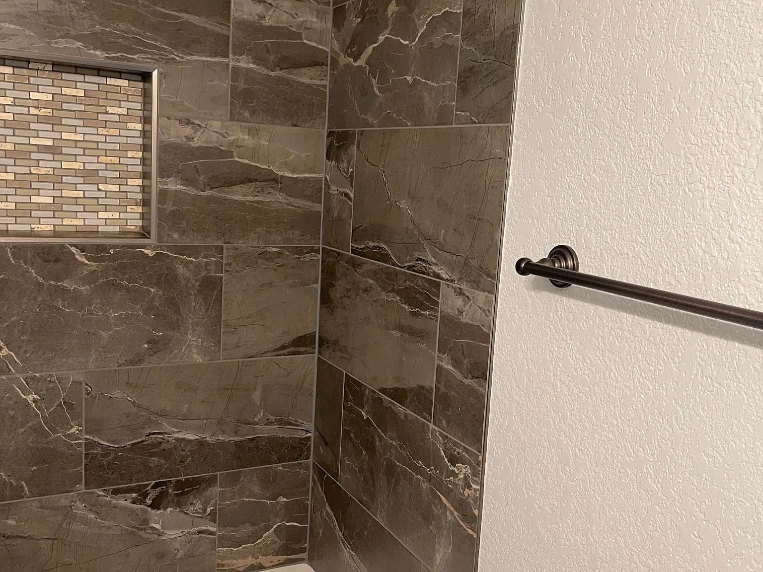 7620 Stanhope Ln — Photo 4